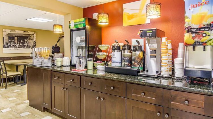 Quality Inn Stone Mountain Restaurant
