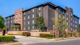 <b>Clarion Inn & Suites Exterior</b>. Images powered by <a href="https://iceportal.shijigroup.com/" title="IcePortal" target="_blank">IcePortal</a>.