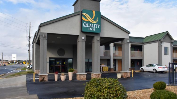 Quality Inn Calhoun Exterior