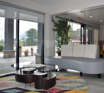 Quality Inn Calhoun Lobby