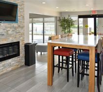 Quality Inn Calhoun Lobby