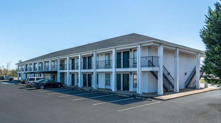 Quality Inn Washington Exterior