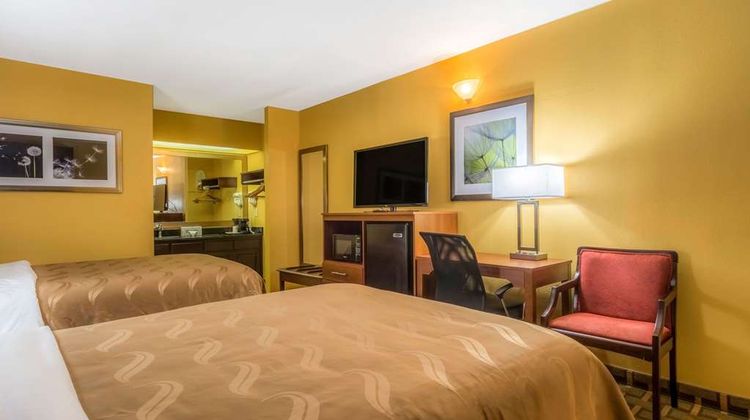 Quality Inn Washington Room