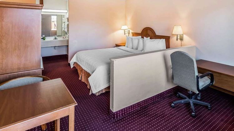 Econo Lodge Lavonia Room