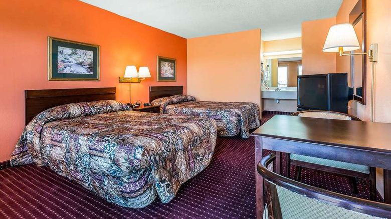 <b>Econo Lodge Lavonia Room</b>. Images powered by <a href="https://iceportal.shijigroup.com/" title="IcePortal" target="_blank">IcePortal</a>.