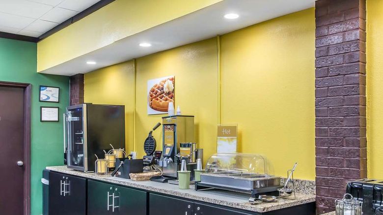 <b>Quality Inn Hinesville Fort Stewart Area Restaurant</b>. Images powered by <a href="https://iceportal.shijigroup.com/" title="IcePortal" target="_blank">IcePortal</a>.