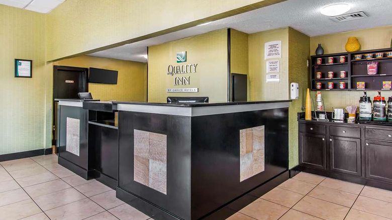 <b>Quality Inn Hinesville Fort Stewart Area Lobby</b>. Images powered by <a href="https://iceportal.shijigroup.com/" title="IcePortal" target="_blank">IcePortal</a>.