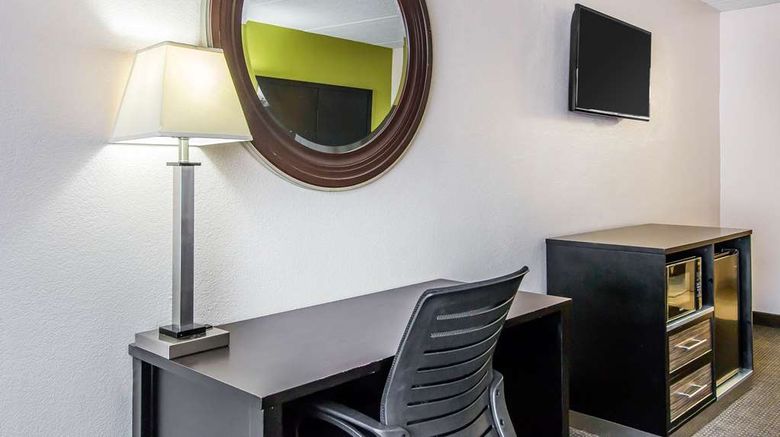 <b>Quality Inn Hinesville Fort Stewart Area Room</b>. Images powered by <a href="https://iceportal.shijigroup.com/" title="IcePortal" target="_blank">IcePortal</a>.