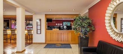 Comfort Inn Hotel Arundel Lobby