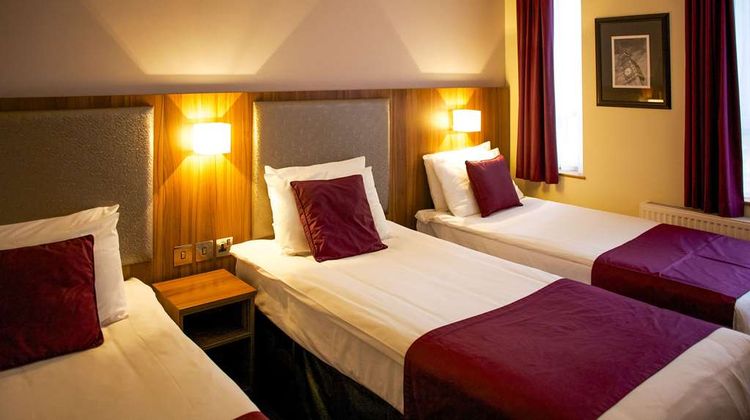 Quality Hotel Hampstead Room