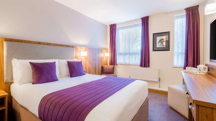 Quality Hotel Hampstead Room