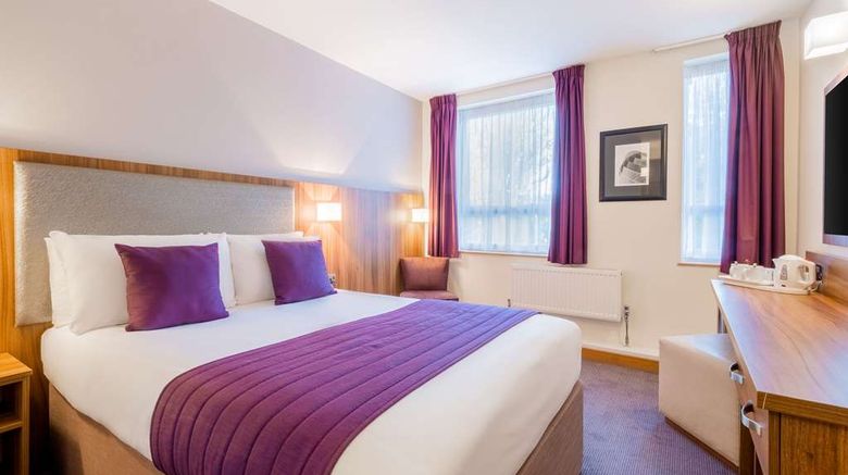 <b>Quality Hotel Hampstead Room</b>. Images powered by <a href="https://iceportal.shijigroup.com/" title="IcePortal" target="_blank">IcePortal</a>.
