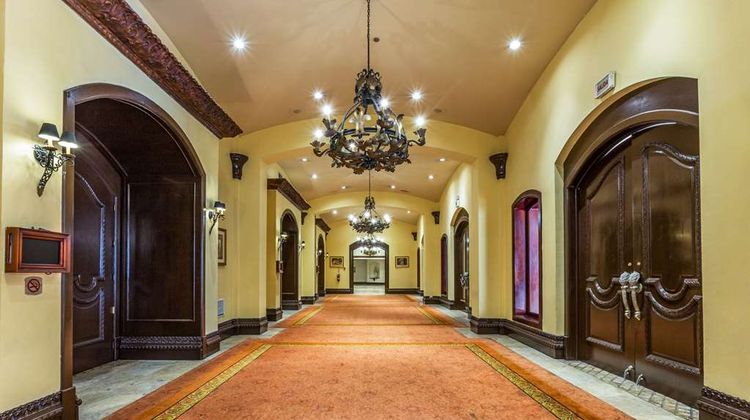 Clarion Hotel Real Tegucigalpa Lobby