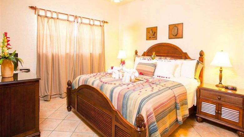 <b>Clarion Suites Roatan at Pineapple Villa Room</b>. Images powered by <a href="https://iceportal.shijigroup.com/" title="IcePortal" target="_blank">IcePortal</a>.