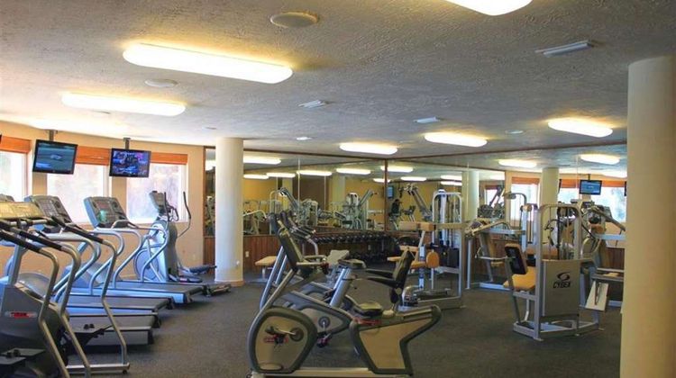 Clarion Suites Roatan at Pineapple Villa Health