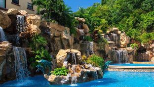 Clarion Suites Roatan at Pineapple Villa