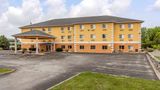 <b>Comfort Inn Exterior</b>. Images powered by <a href="https://iceportal.shijigroup.com/" title="IcePortal" target="_blank">IcePortal</a>.