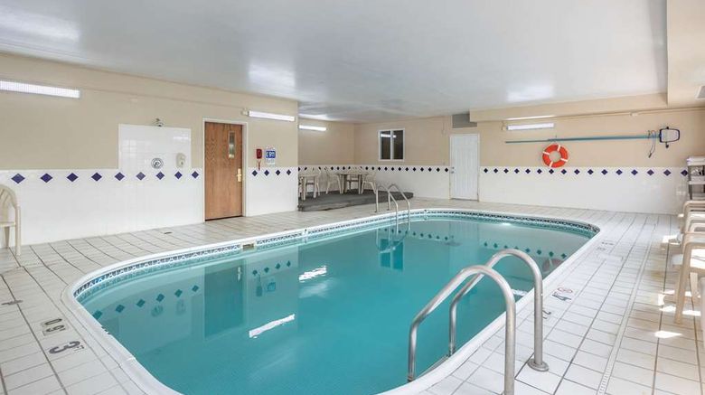 <b>Comfort Inn Muscatine Pool</b>. Images powered by <a href="https://iceportal.shijigroup.com/" title="IcePortal" target="_blank">IcePortal</a>.