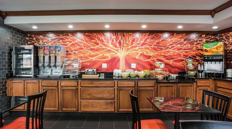 Quality Inn South Restaurant