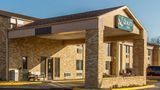 <b>Quality Inn Exterior</b>. Images powered by <a href="https://iceportal.shijigroup.com/" title="IcePortal" target="_blank">IcePortal</a>.