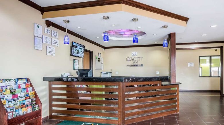 <b>Quality Inn Coraville Lobby</b>. Images powered by <a href="https://iceportal.shijigroup.com/" title="IcePortal" target="_blank">IcePortal</a>.