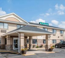 Quality Inn Coraville Exterior