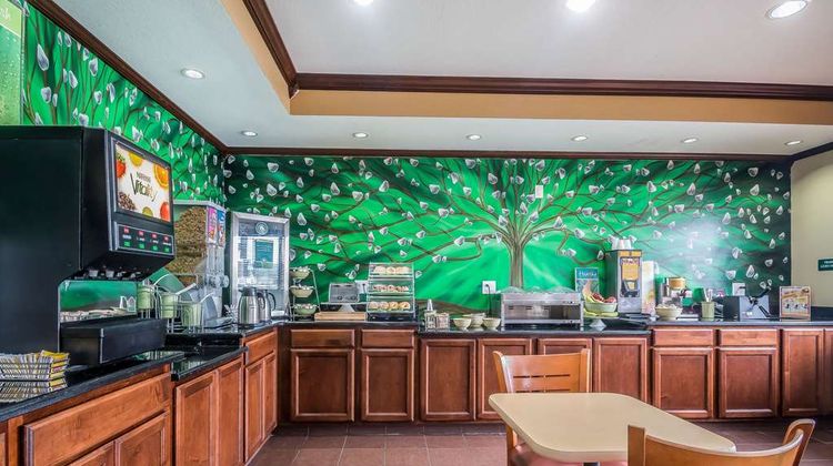 Quality Inn Coraville Restaurant