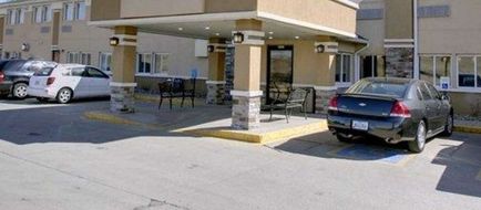 Quality Inn & Suites Exterior