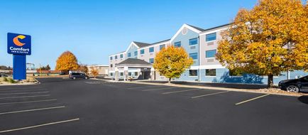 Comfort Inn & Suites Exterior