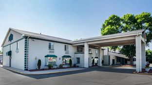 Quality Inn & Suites