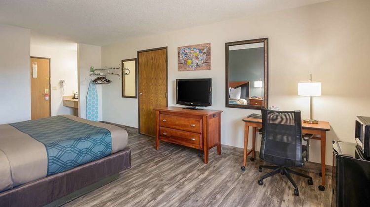 Econo Lodge Cedar Rapids South Room