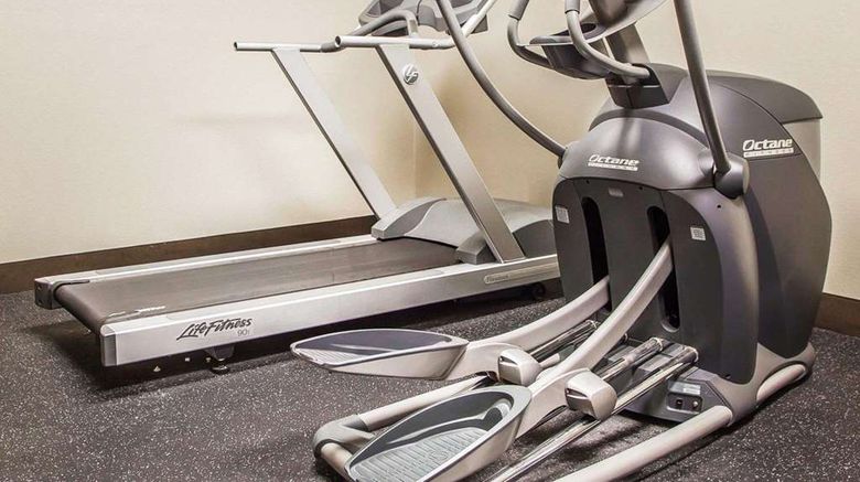 <b>Comfort Inn Health</b>. Images powered by <a href="https://iceportal.shijigroup.com/" title="IcePortal" target="_blank">IcePortal</a>.