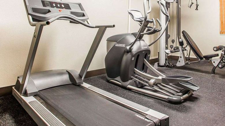 <b>Comfort Inn Health</b>. Images powered by <a href="https://iceportal.shijigroup.com/" title="IcePortal" target="_blank">IcePortal</a>.
