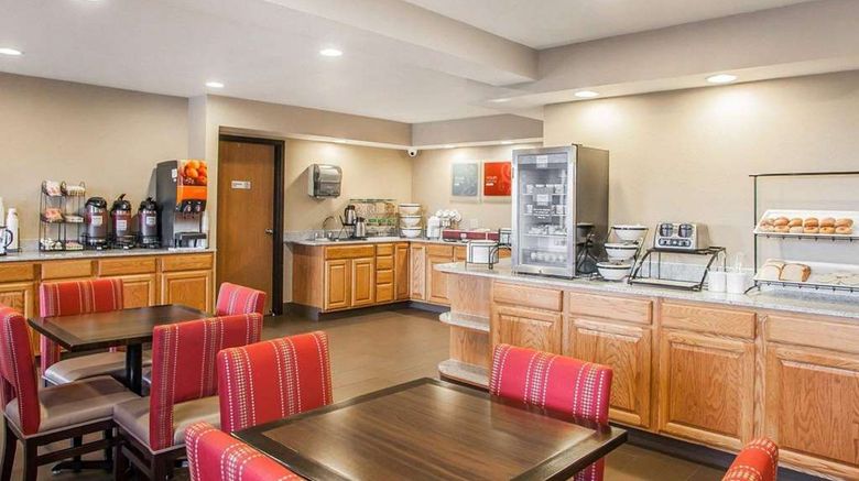 <b>Comfort Inn Restaurant</b>. Images powered by <a href="https://iceportal.shijigroup.com/" title="IcePortal" target="_blank">IcePortal</a>.