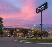 Comfort Suites Council Bluffs Exterior