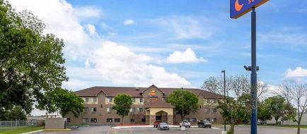 Comfort Suites Council Bluffs Exterior