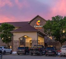 Comfort Suites Council Bluffs Exterior