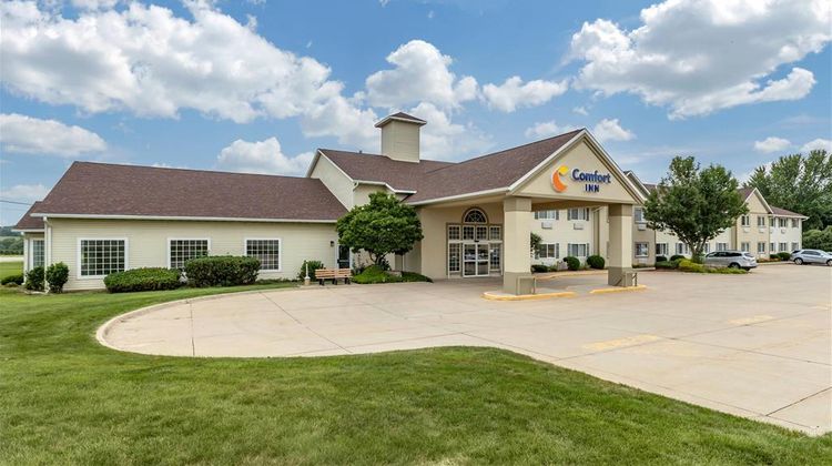 Comfort Inn Exterior