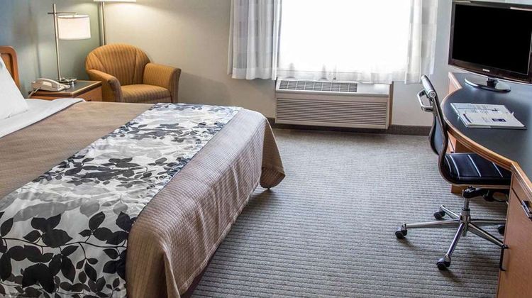 Sleep Inn & Suites Room