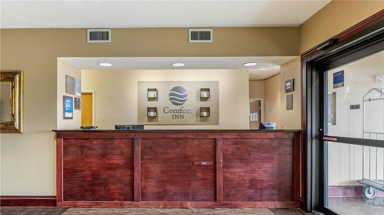 <b>Comfort Inn Walcott Lobby</b>. Images powered by <a href="https://iceportal.shijigroup.com/" title="IcePortal" target="_blank">IcePortal</a>.