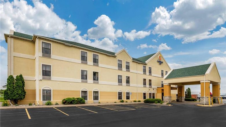 <b>Comfort Inn Walcott Exterior</b>. Images powered by <a href="https://iceportal.shijigroup.com/" title="IcePortal" target="_blank">IcePortal</a>.