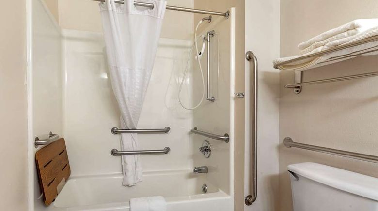 <b>MainStay Suites Suite</b>. Images powered by <a href="https://iceportal.shijigroup.com/" title="IcePortal" target="_blank">IcePortal</a>.