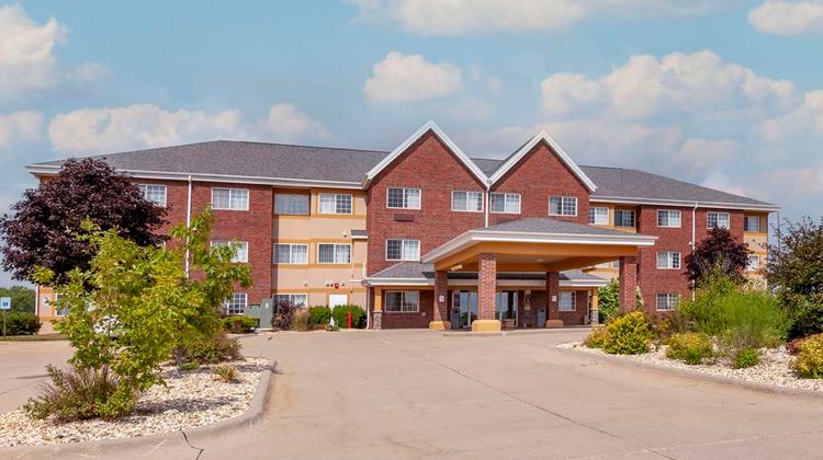 MainStay Suites Exterior