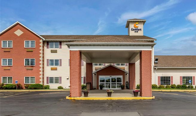 Comfort Inn Story City Exterior