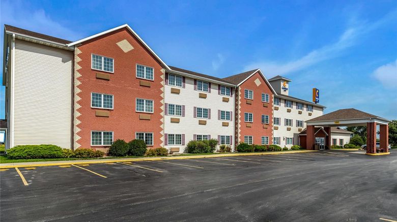 <b>Comfort Inn Story City Exterior</b>. Images powered by <a href="https://iceportal.shijigroup.com/" title="IcePortal" target="_blank">IcePortal</a>.