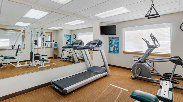<b>Sleep Inn and Suites Charles City Health</b>. Images powered by <a href="https://iceportal.shijigroup.com/" title="IcePortal" target="_blank">IcePortal</a>.