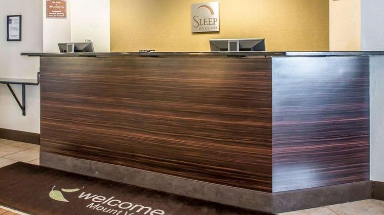 Sleep Inn Inn & Suites Lobby