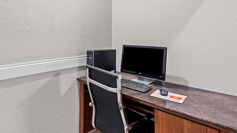 <b>Quality Inn Other</b>. Images powered by <a href="https://iceportal.shijigroup.com/" title="IcePortal" target="_blank">IcePortal</a>.