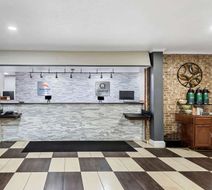 Quality Inn Lobby