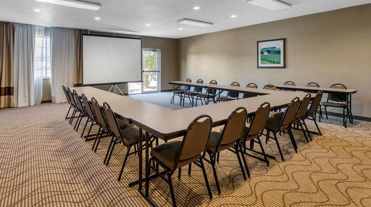 Comfort Suites Cedar Falls Meeting